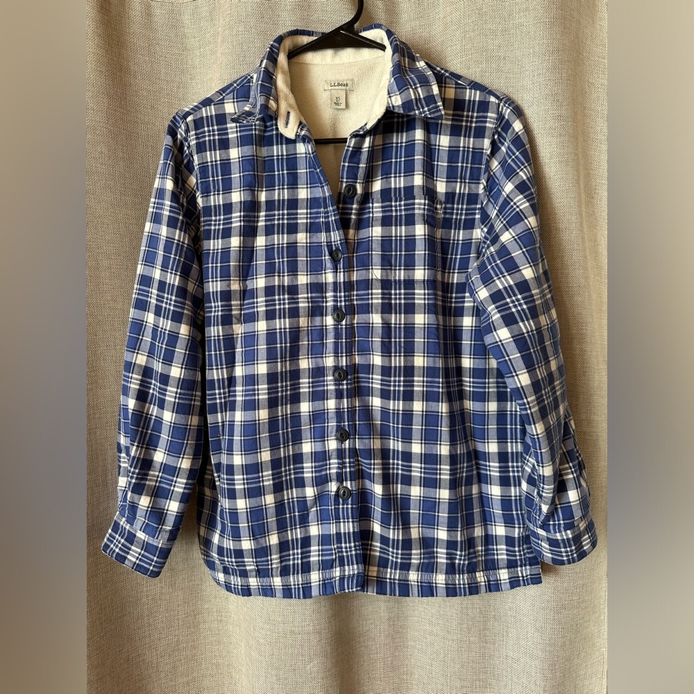 L.L. Bean•women’s Sherpa-lined flannel•XSP•blue & white plaid•100% cotton•fleece - Picture 3 of 15